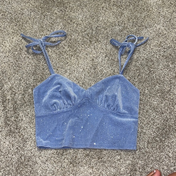 FOREVER 21 sparkly crop top - Picture 1 of 1